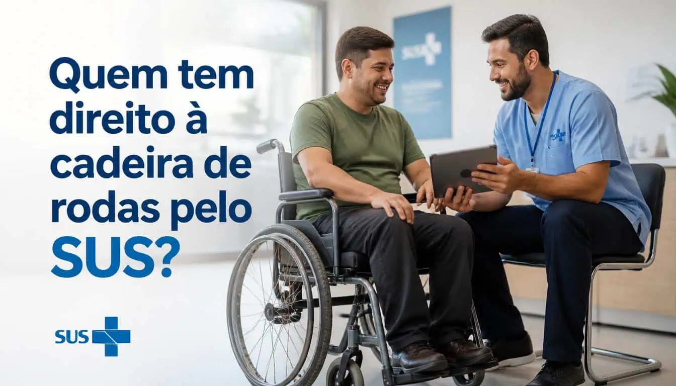 Quem tem direito à cadeira de rodas pelo SUS? Pessoa em cadeira de rodas recebendo orientação de um profissional de saúde sobre como solicitar cadeira de rodas gratuita pelo SUS.recebendo orientação de uma profissional de saúde em uma unidade do SUS sobre o direito à cadeira de rodas gratuita.